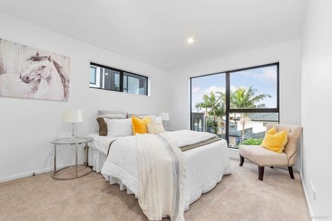 Photo of property in 6/105 Hobsonville Road, West Harbour, Auckland, 0618