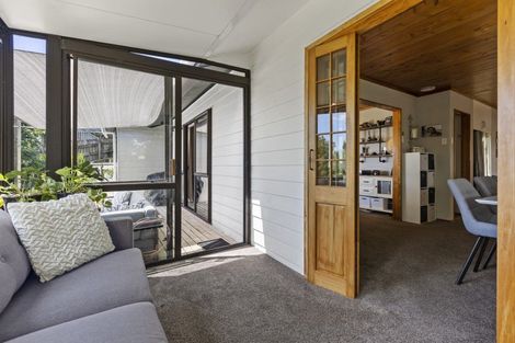 Photo of property in 192 Mangorei Road, Merrilands, New Plymouth, 4312