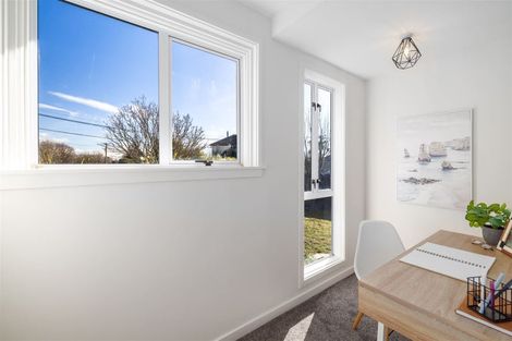 Photo of property in 14 Rowcliffe Crescent, Avonside, Christchurch, 8061