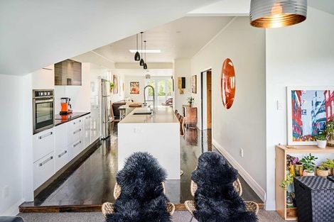 Photo of property in 44 Mortimer Terrace, Aro Valley, Wellington, 6021