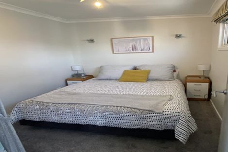 Photo of property in 3 Kent Terrace, Foxton Beach, Foxton, 4815