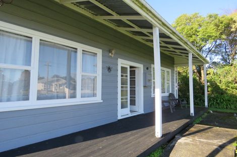 Photo of property in 153 Peel Street, Westport, 7825