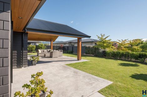 Photo of property in 4 Puketutu Grove, Motueka, 7120