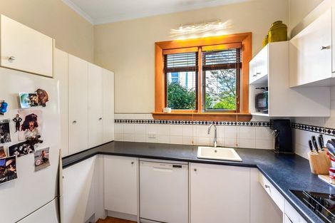 Photo of property in 4 Springhill Road, Mornington, Dunedin, 9011