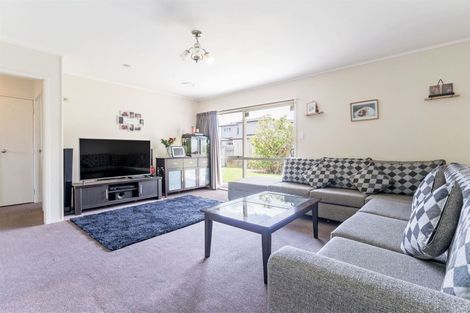 Photo of property in 1/5 Evelyn Street, Papatoetoe, Auckland, 2025
