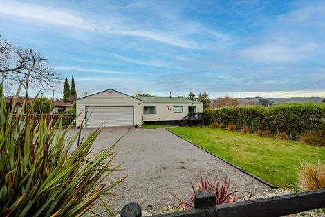 Photo of property in 24 Eagle Street, Waipawa, 4210