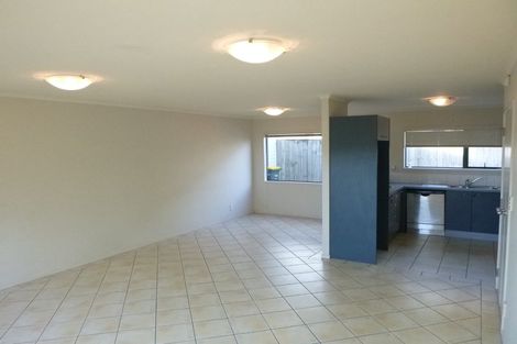 Photo of property in 51 Tiri Tiri Road, Birkdale, Auckland, 0626