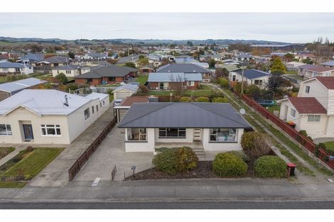 Photo of property in 66 Kitchener Street, Gore, 9710