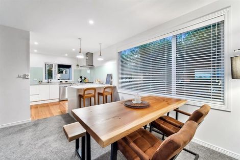 Photo of property in 2/31 Heathcote Road, Castor Bay, Auckland, 0620