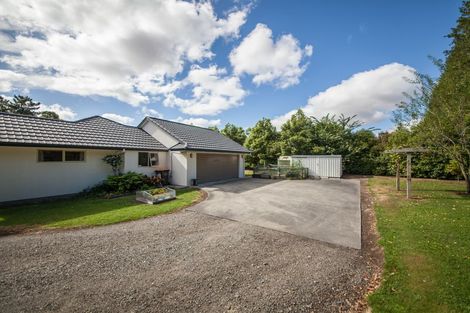 Photo of property in 29 Ngahere Park Road, Turitea, Palmerston North, 4472