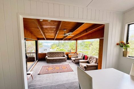 Photo of property in 71 Howard Road, Orere Point, Papakura, 2585