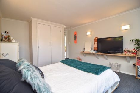 Photo of property in 23 Armstrong Avenue, Carterton, 5713