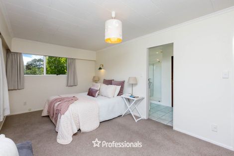Photo of property in 9 Clinker Grove, Silverstream, Upper Hutt, 5019