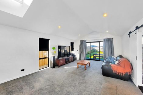 Photo of property in 8 Cousins Street, Woodend, 7610