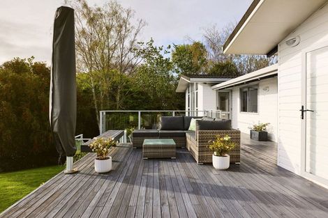 Photo of property in 22 Lindoch Avenue, Te Puna, Tauranga, 3174