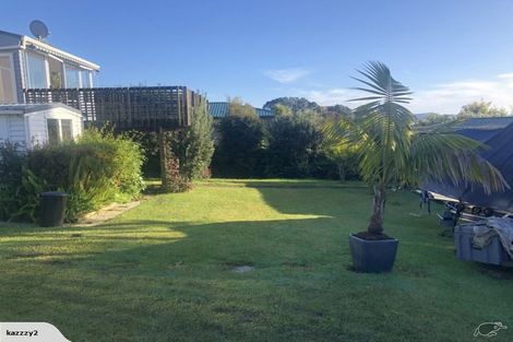 Photo of property in 2 Elgin Place, Red Beach, 0932