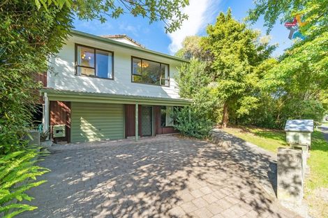 Photo of property in 80 Gemstone Drive, Birchville, Upper Hutt, 5018