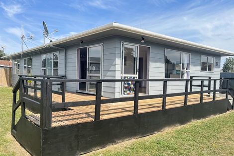 Photo of property in 38 Amberley Avenue, Westbrook, Palmerston North, 4412