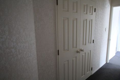 Photo of property in 9a Stewart Crescent, Hokowhitu, Palmerston North, 4410