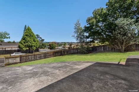 Photo of property in 139 Moire Road, West Harbour, Auckland, 0618