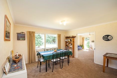 Photo of property in 29 Ngahere Park Road, Turitea, Palmerston North, 4472