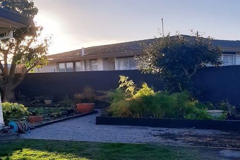 Photo of property in 4 Cicada Place, Hei Hei, Christchurch, 8042