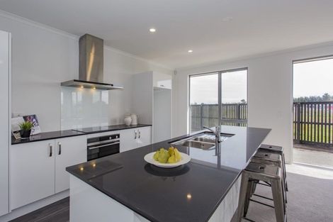 Photo of property in 18 Sholto Duncan Crescent, Halswell, Christchurch, 8025