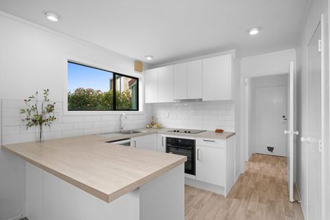 Photo of property in 9 Atwood Grove, Churton Park, Wellington, 6037