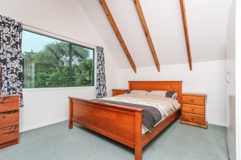 Photo of property in 1/12 Sorrel Crescent, Bucklands Beach, Auckland, 2012