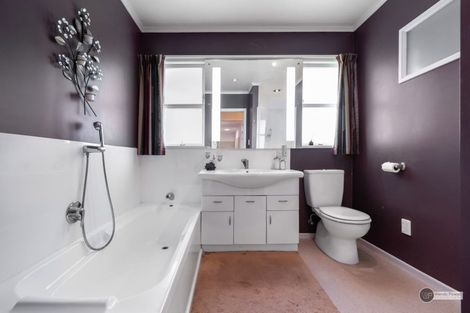 Photo of property in 501b Riverside Drive, Fairfield, Lower Hutt, 5011