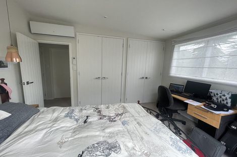 Photo of property in 1 The Spinney, Titahi Bay, Porirua, 5022