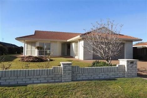 Photo of property in 19 Lotus Avenue, Mount Maunganui, 3116