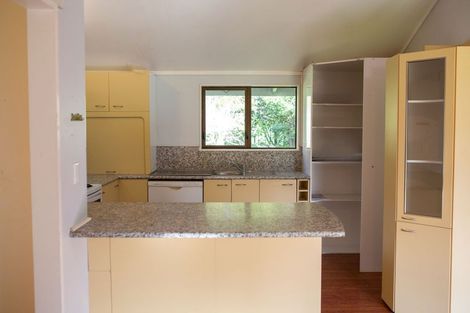 Photo of property in 92 Arcus Road, Te Horo, Otaki, 5582