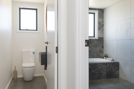 Photo of property in 3 Makakahi Street, Lytton West, 4071