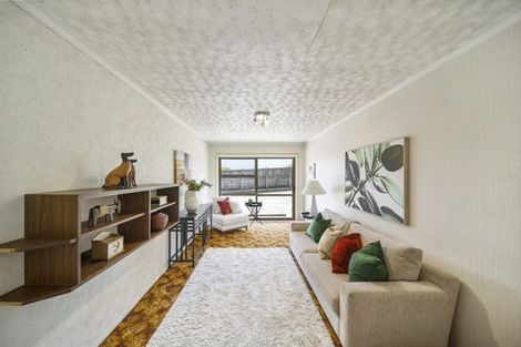 Photo of property in 2/52 Galsworthy Place, Bucklands Beach, Auckland, 2014