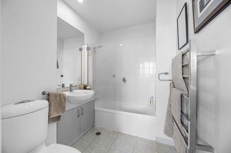 Photo of property in 6/12 Maunganui Road, Mount Maunganui, 3116