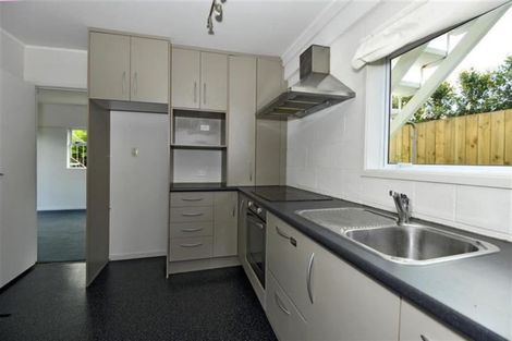 Photo of property in 5/134 Calliope Road, Stanley Point, Auckland, 0624