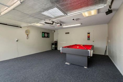 Photo of property in 2/150 Tirohanga Road, Tirohanga, Lower Hutt, 5010