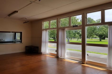 Photo of property in 8 Marine Parade, Wairoa, 4108