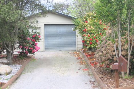 Photo of property in 3 Turquoise Place, Pukehangi, Rotorua, 3015