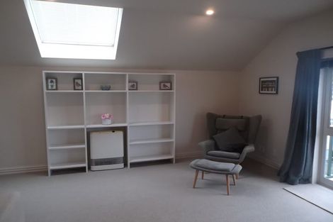 Photo of property in 153c Grant Road, Thorndon, Wellington, 6011