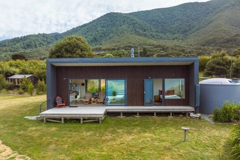 Photo of property in 15 Tai Close, Kaiuma Bay, Havelock, 7178