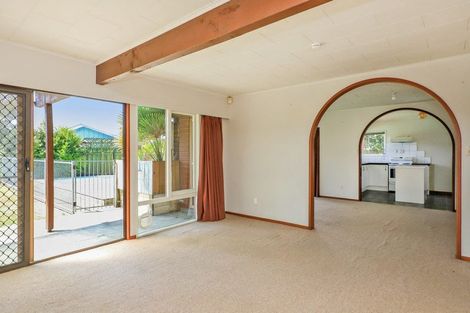 Photo of property in 124 Flaxmere Avenue, Flaxmere, Hastings, 4120