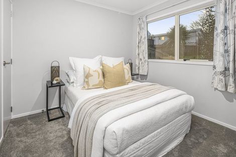 Photo of property in 14a Packham Place, Beach Haven, Auckland, 0626