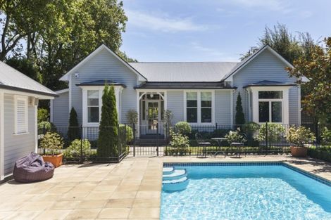 Photo of property in 29 Glandovey Road, Fendalton, Christchurch, 8052