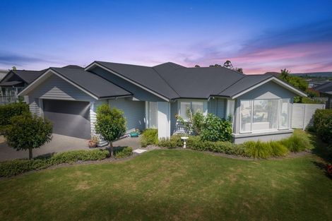 Photo of property in 31 Kayelene Place, Omokoroa, 3114
