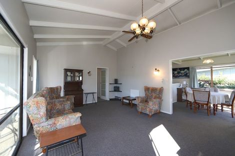 Photo of property in 50 Napier Road, Havelock North, 4130