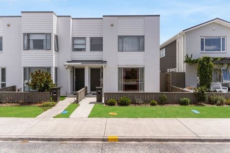 Photo of property in 23 Aviation Street, Takanini, 2112