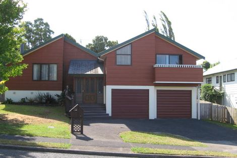Photo of property in 12 Palliser Lane, Browns Bay, Auckland, 0630