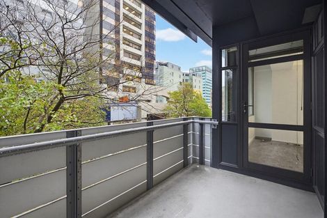 Photo of property in Gerondis Bldg Apartments, 201/60 Willis Street, Wellington Central, Wellington, 6011